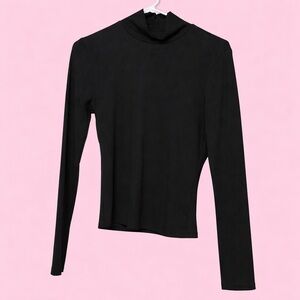 Black & brown long sleeve turtleneck bundle